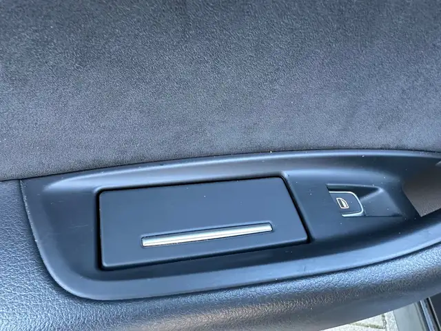 Audi A6 view 23