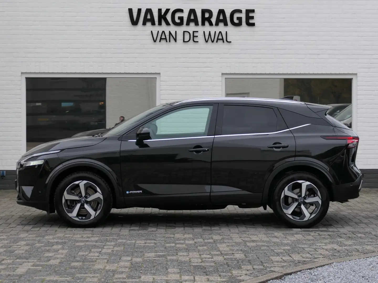 Nissan Qashqai 1.5 e-Power Business Premium | Panoramadak | Head- Zwart - 2