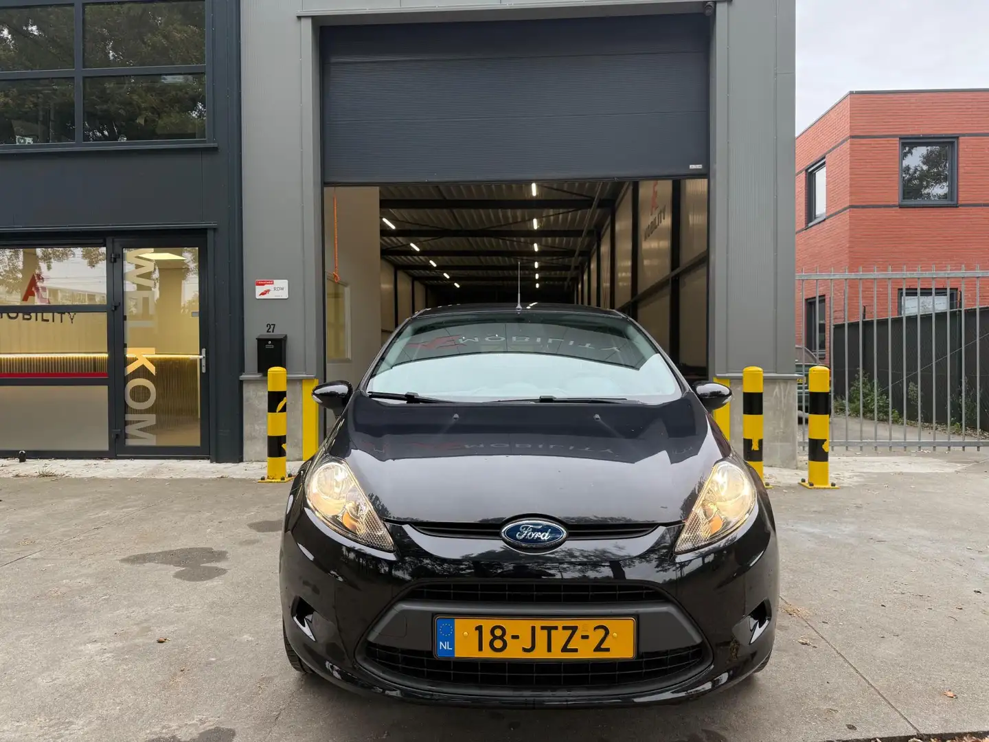 Ford Fiesta 1.25 Limited 2009 NIEUWE APK UNIEK 39DKM Zwart - 1