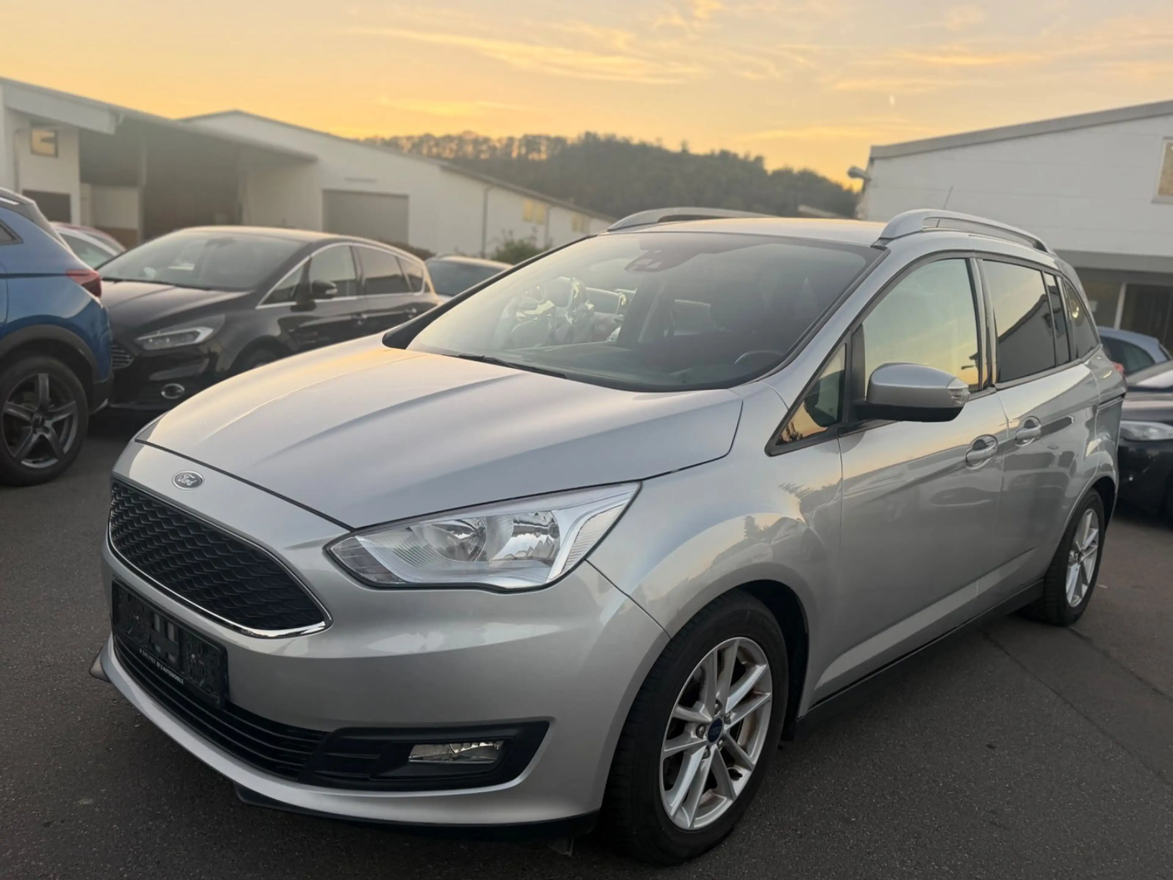 Ford Grand C-Max Grand C-MAX Cool*NEU*TÜV*7Sitze* — photo 13