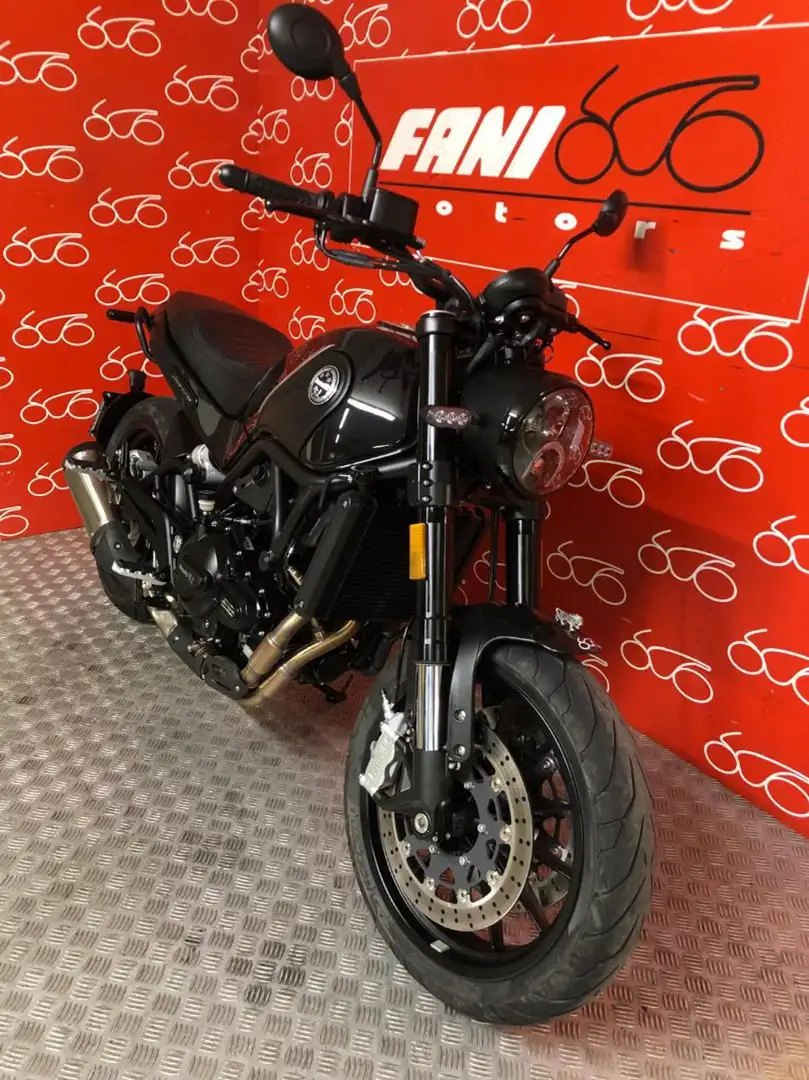 Benelli Leoncino 500 Nero - 2