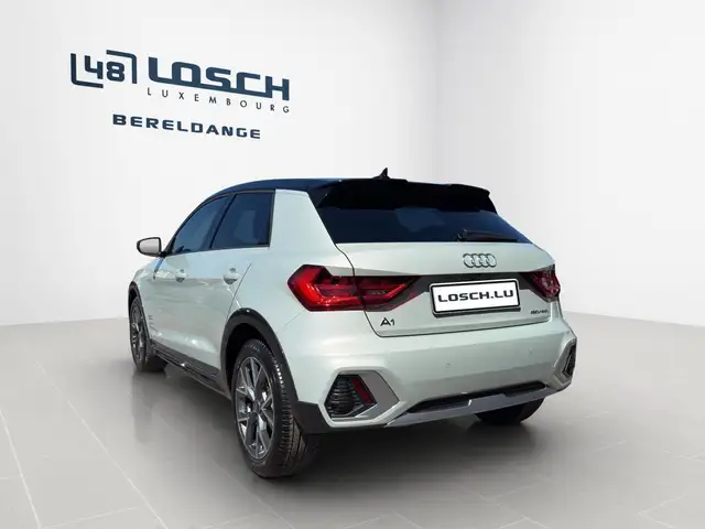 Audi A1 view 8