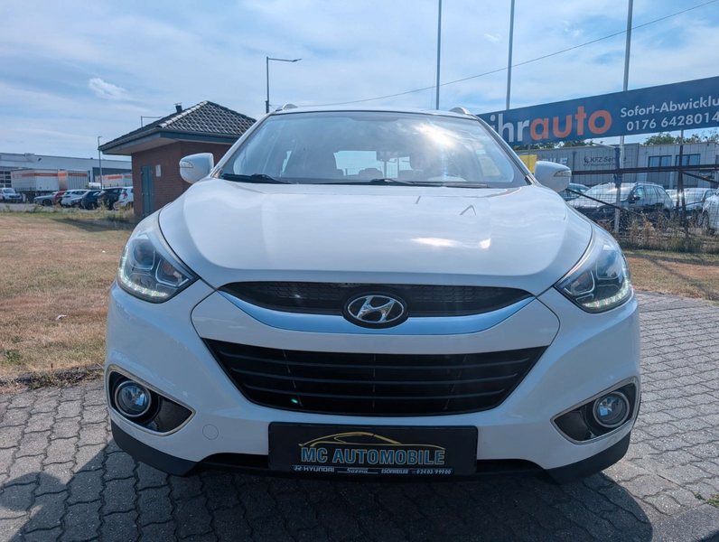 Hyundai iX35 FIFA World Cup Edition 2WD*1-HAND*PDC*USB ! — photo 6