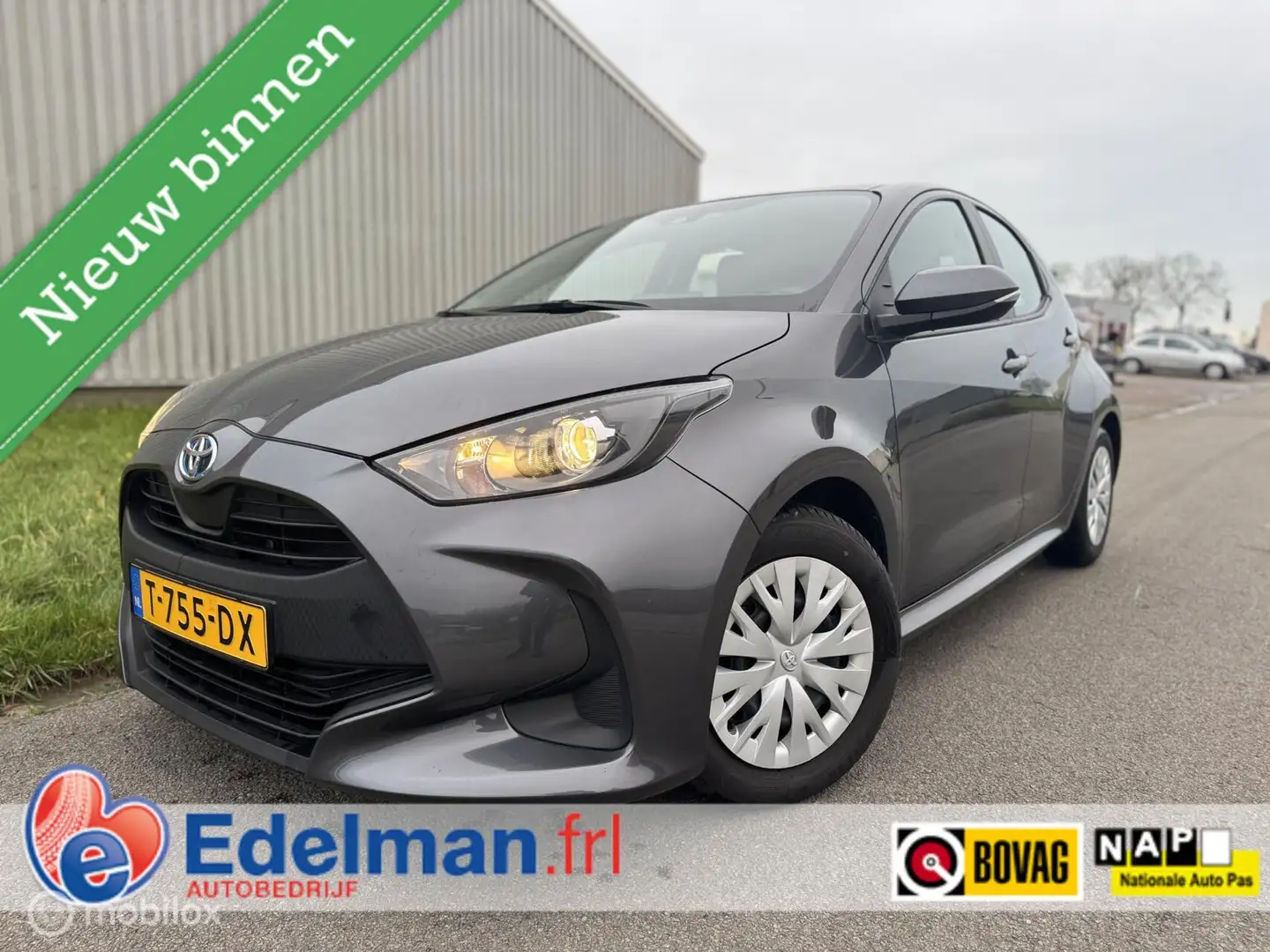 Toyota Yaris 1.5 Hybrid Automaat | Camera | Climate Control Gris - 1