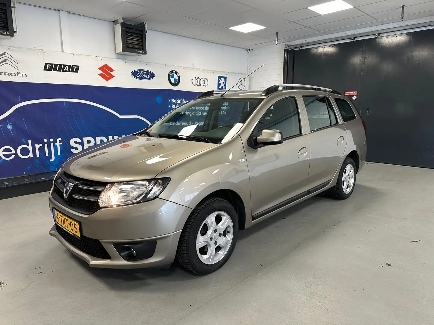 Dacia Logan MCV 0.9 TCe Prestige Bruin - 2