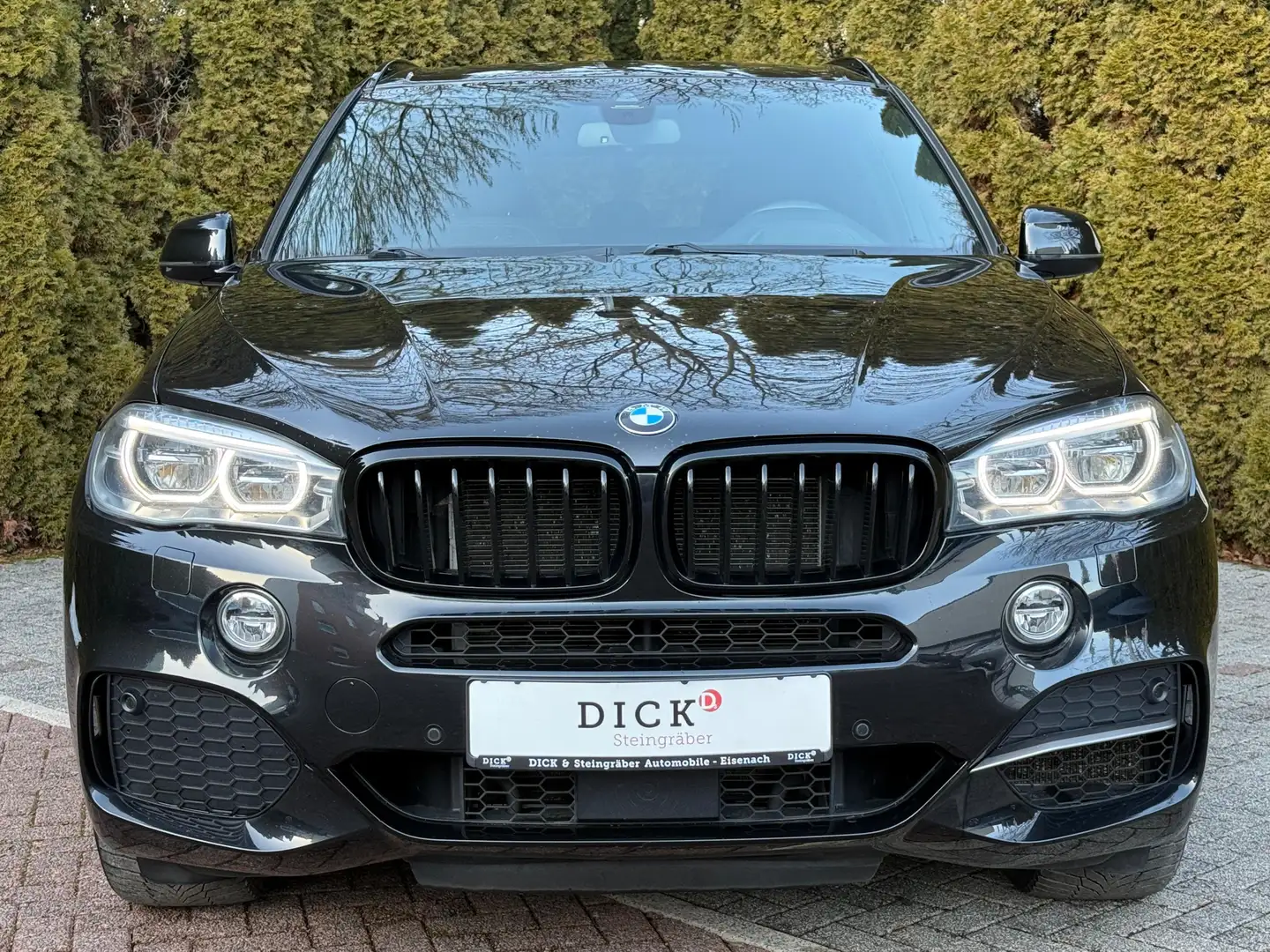 BMW X5 M d LED+NAV+SHZ+HuD+ALCAN+VIRT+AHK+KAM+MFL+ Noir - 2