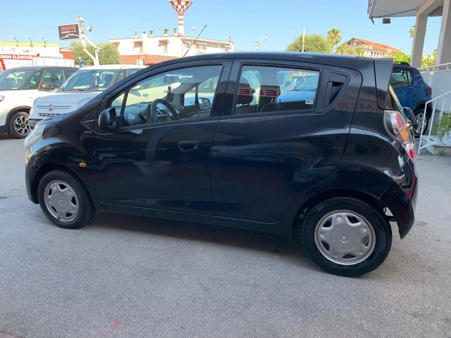 Chevrolet Spark 1.0 LS Nero - 2