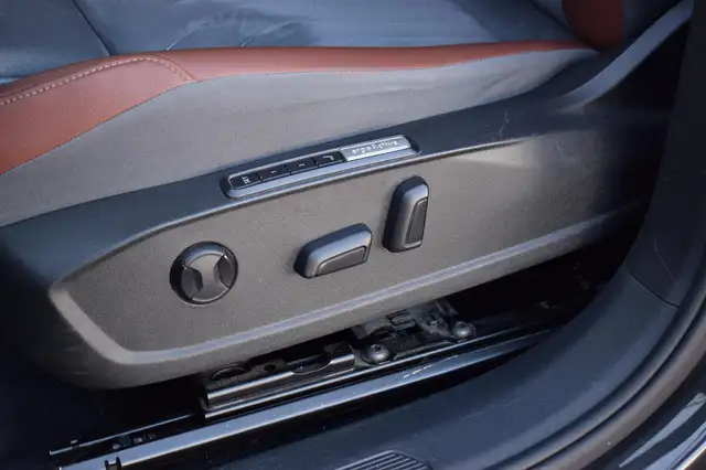 Volkswagen Id.4 view 7