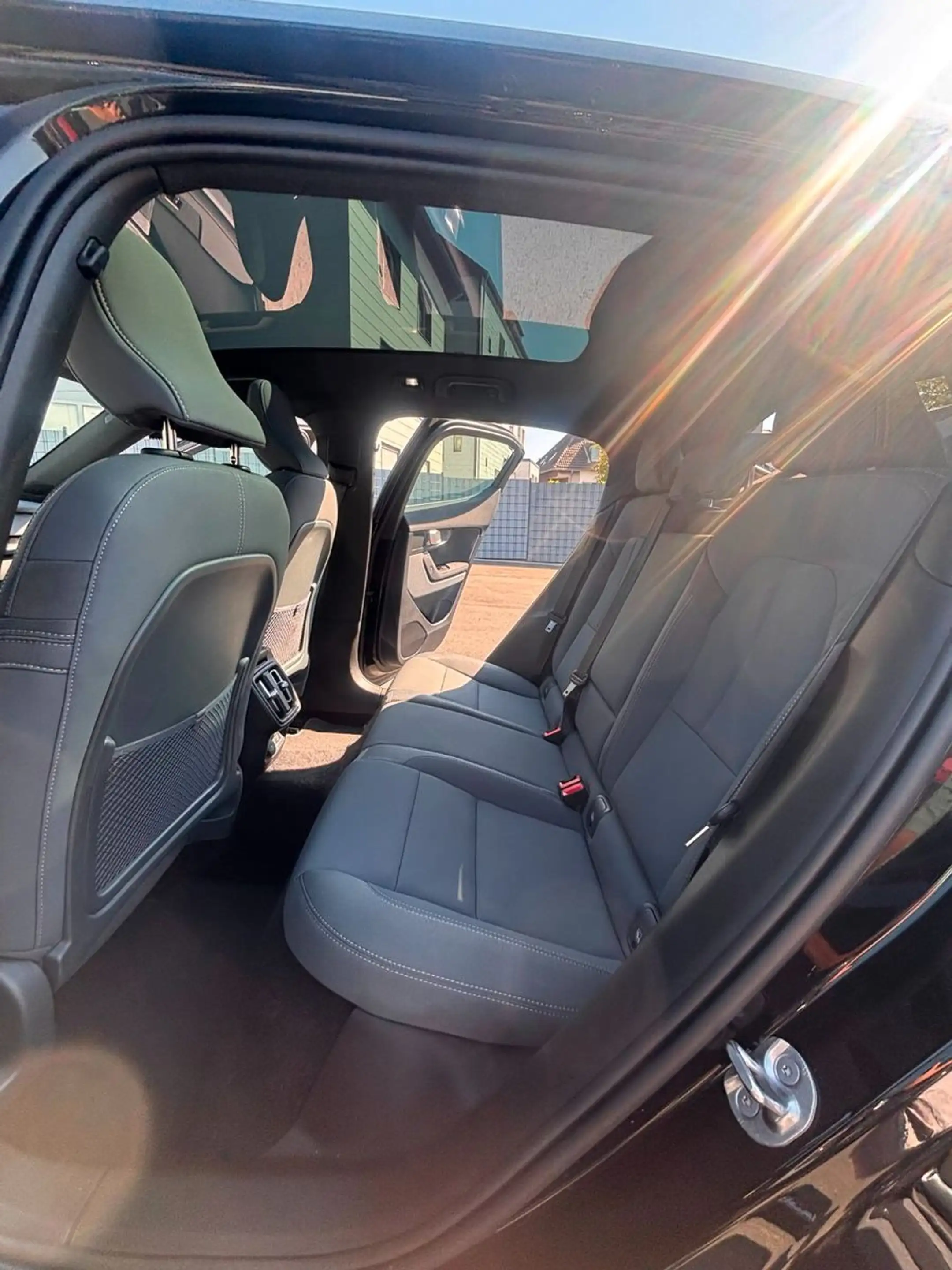 Polestar 2 Long Range Single # Plus Paket # SOH 95,6 % — photo 14