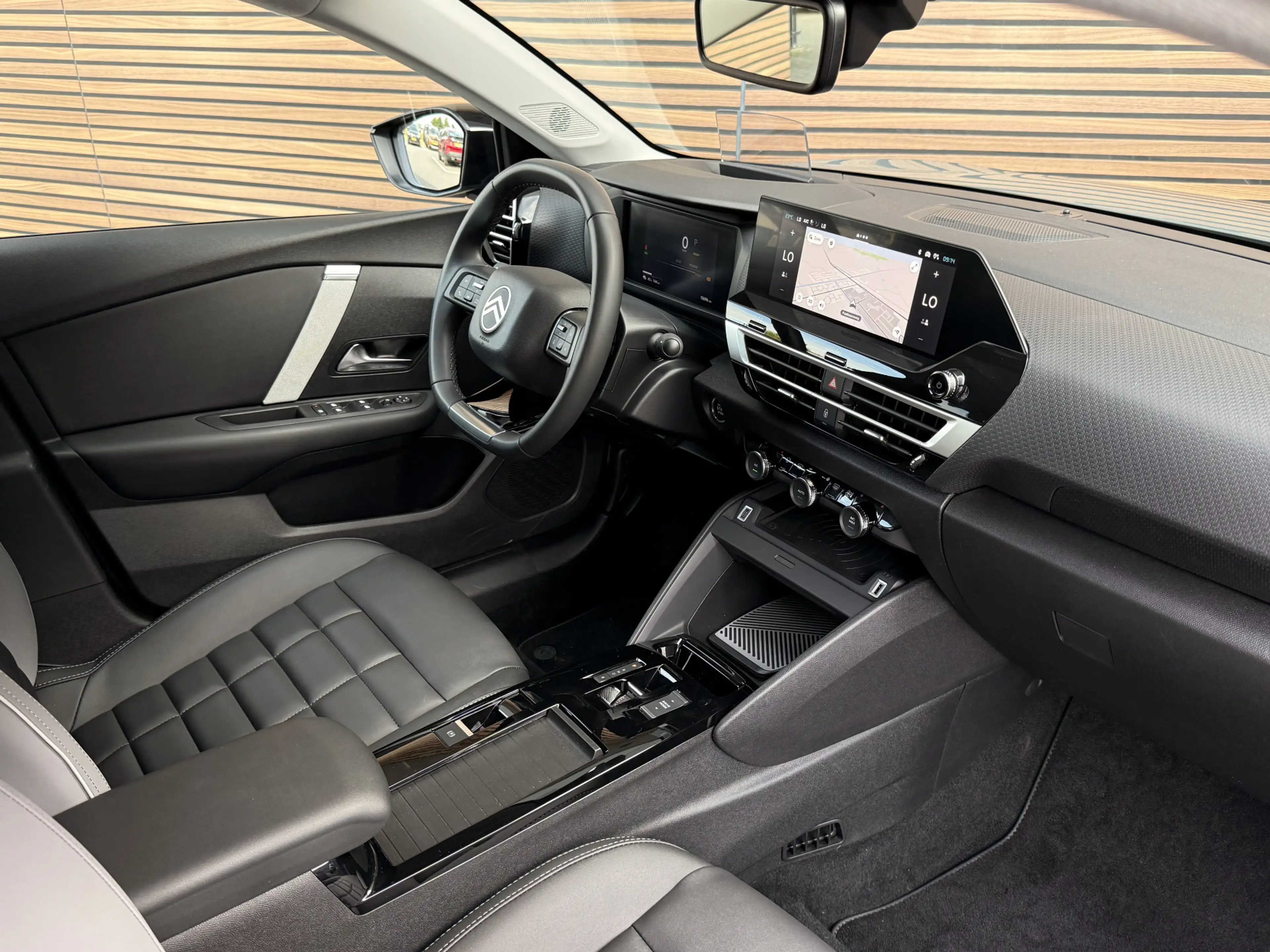 Citroen E-C4 Electric Max 156pk Extended range 54 kWh Navi / Carplay/ HU — photo 4
