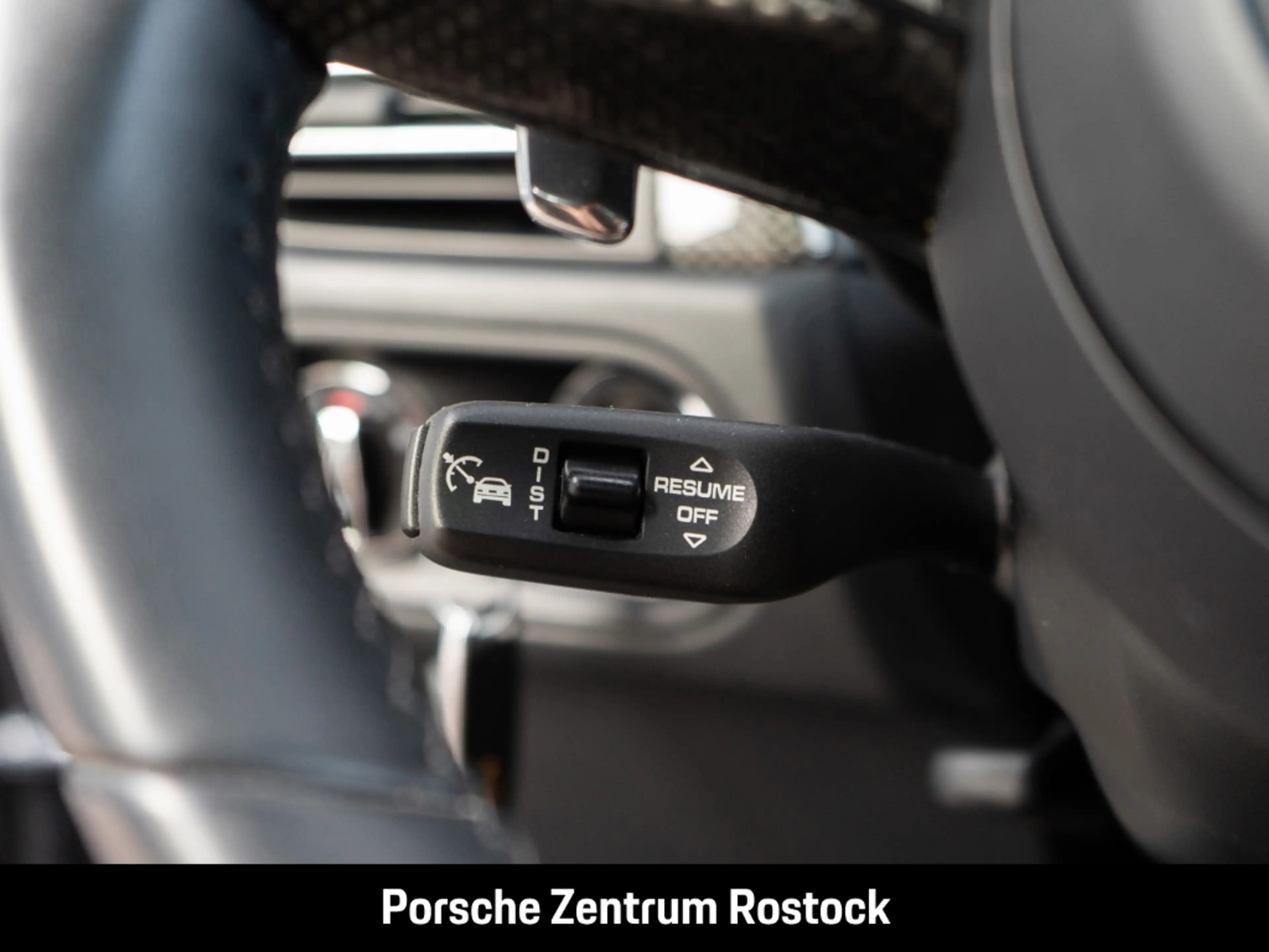 Porsche Macan GTS Standheizung Surround-View Sportabgas — photo 11