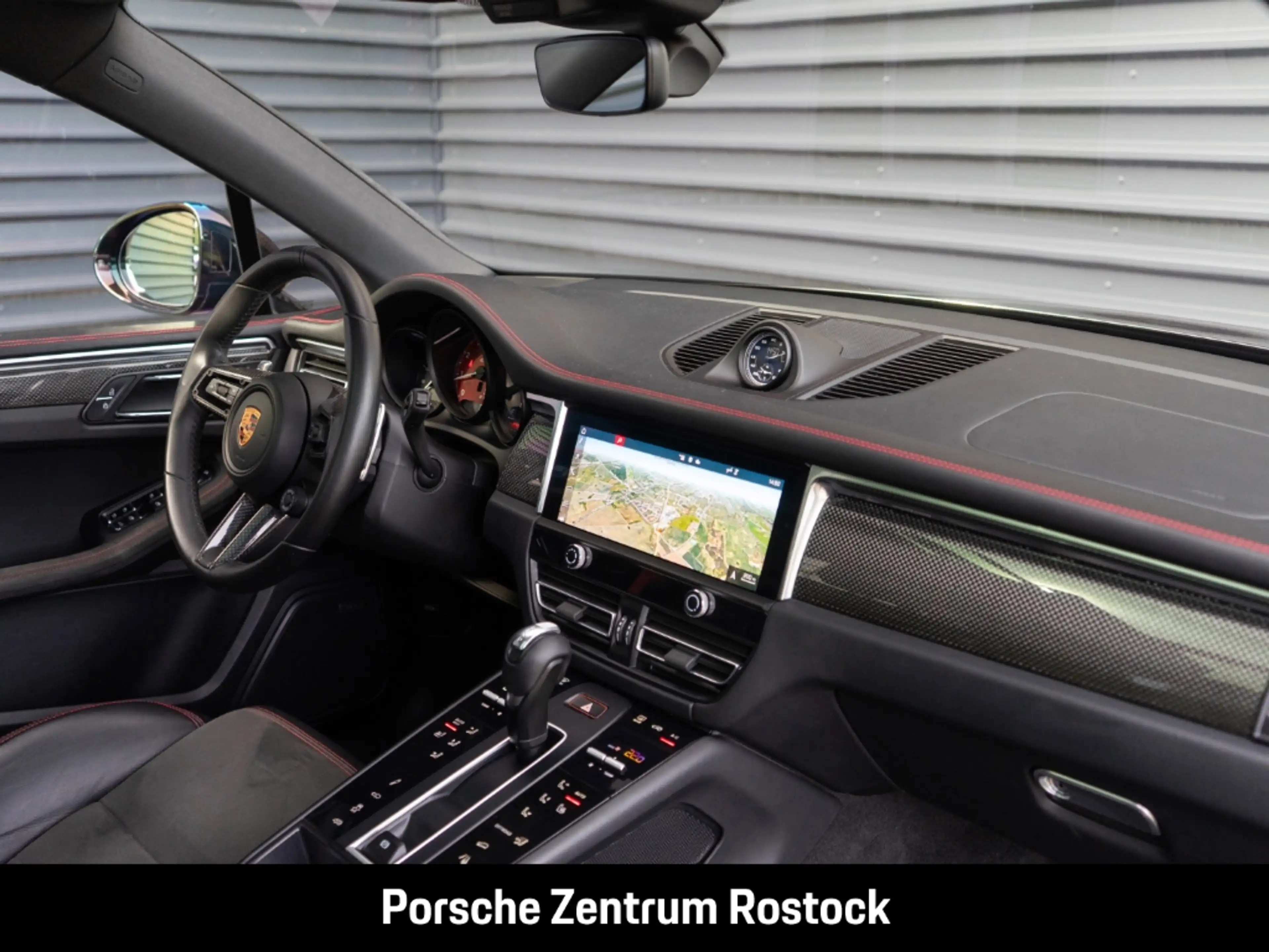 Porsche Macan GTS Standheizung Surround-View Sportabgas — photo 21