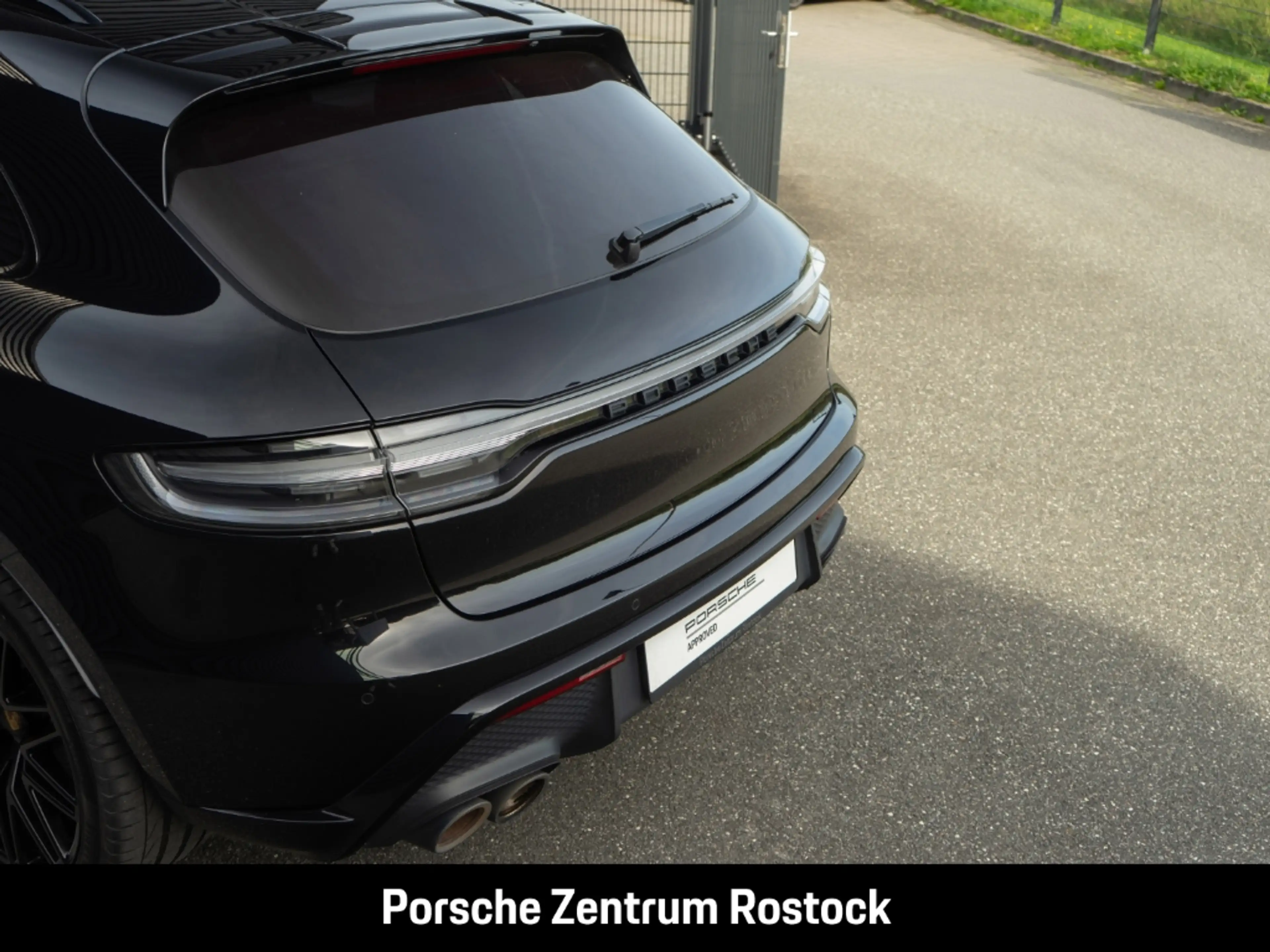 Porsche Macan GTS Standheizung Surround-View Sportabgas — photo 29