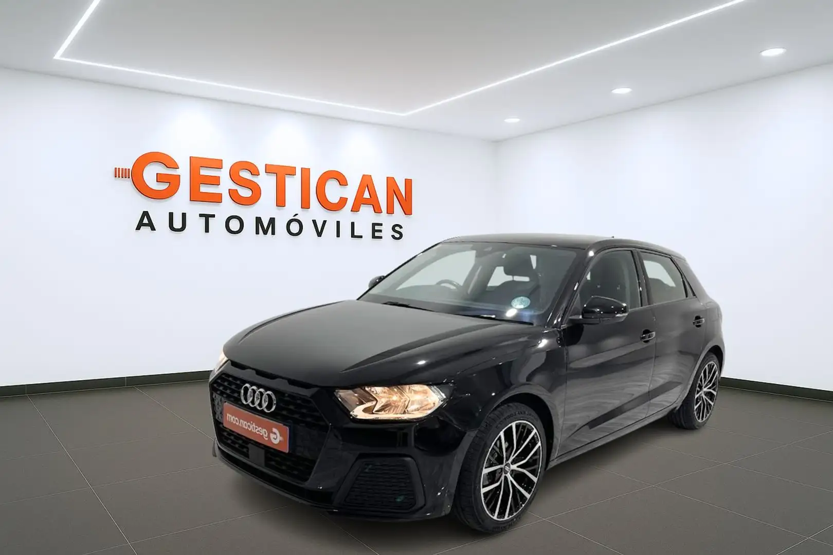 Audi A1 Sportback 25 TFSI Negro - 1