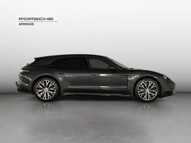 Porsche Taycan view 6