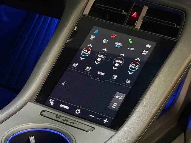 Porsche Taycan view 15
