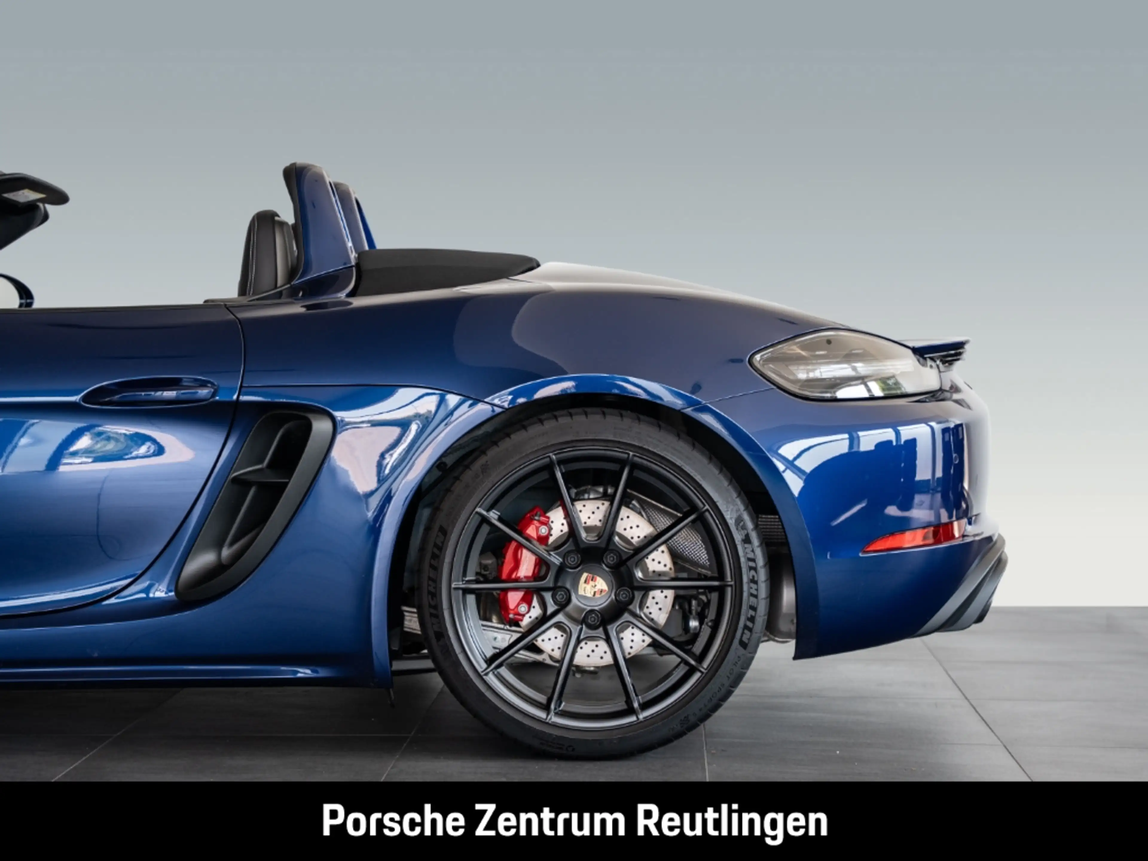 Porsche Boxster 718 GTS 4.0 — photo 14