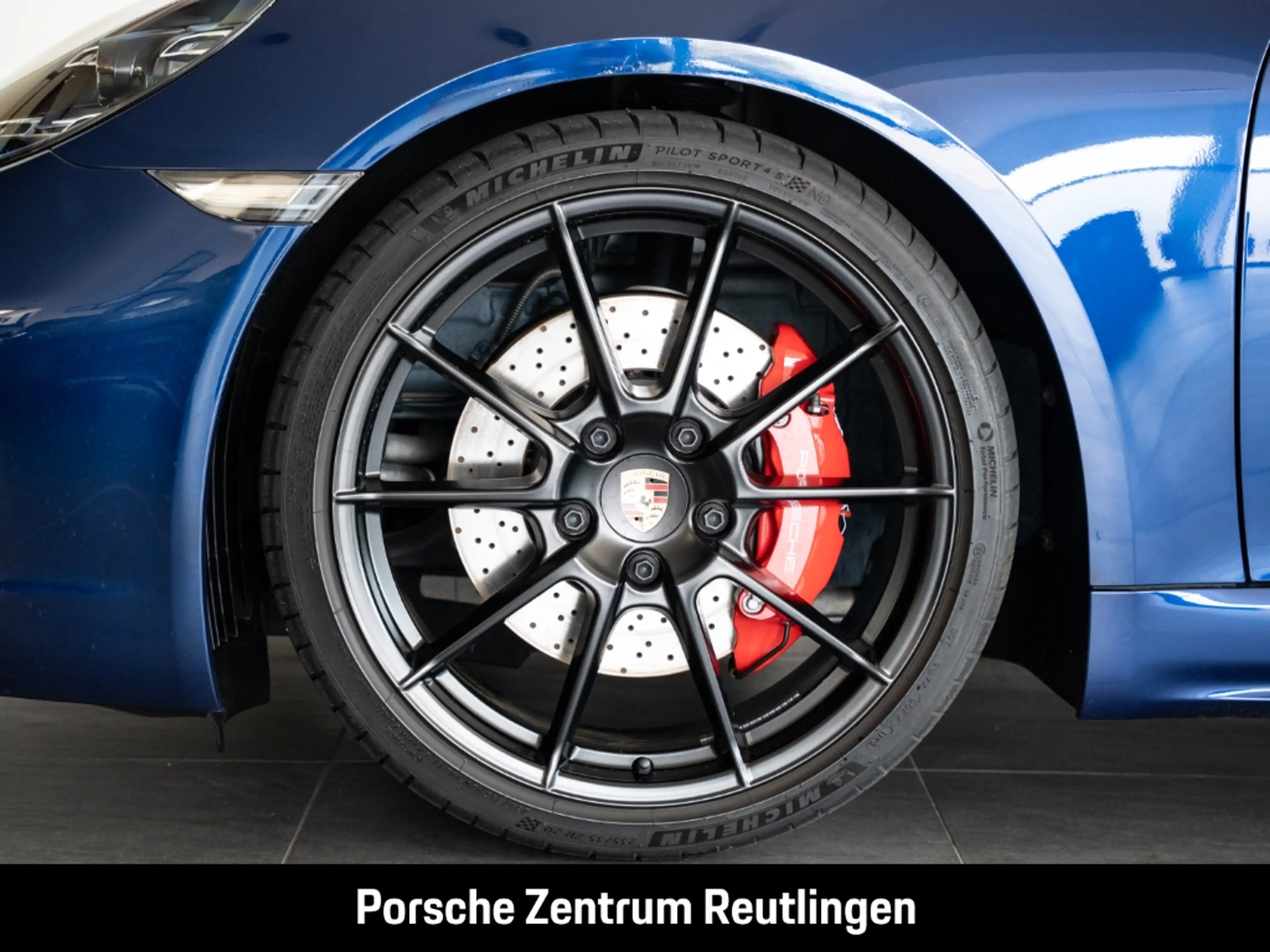 Porsche Boxster 718 GTS 4.0 — photo 10