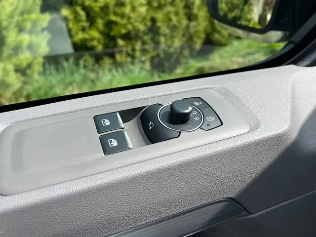 Volkswagen T7 Caravelle Caravelle Lang LR 2,0 TDI Edition 4x4 ACC STHZ 360 Ansicht 4