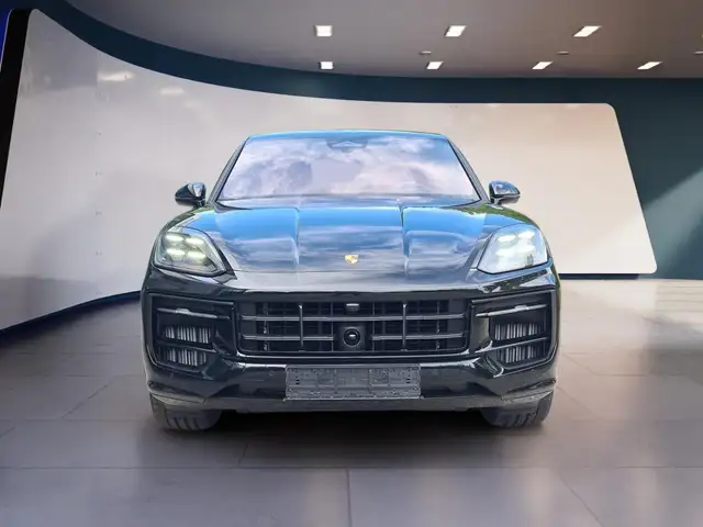 Porsche Cayenne GTS BOSE AHK SoftClose 4RadLenk Matrix 368 kW (... Ansicht 2