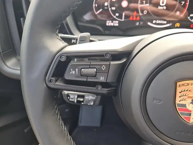 Porsche Cayenne GTS BOSE AHK SoftClose 4RadLenk Matrix 368 kW (... Ansicht 14