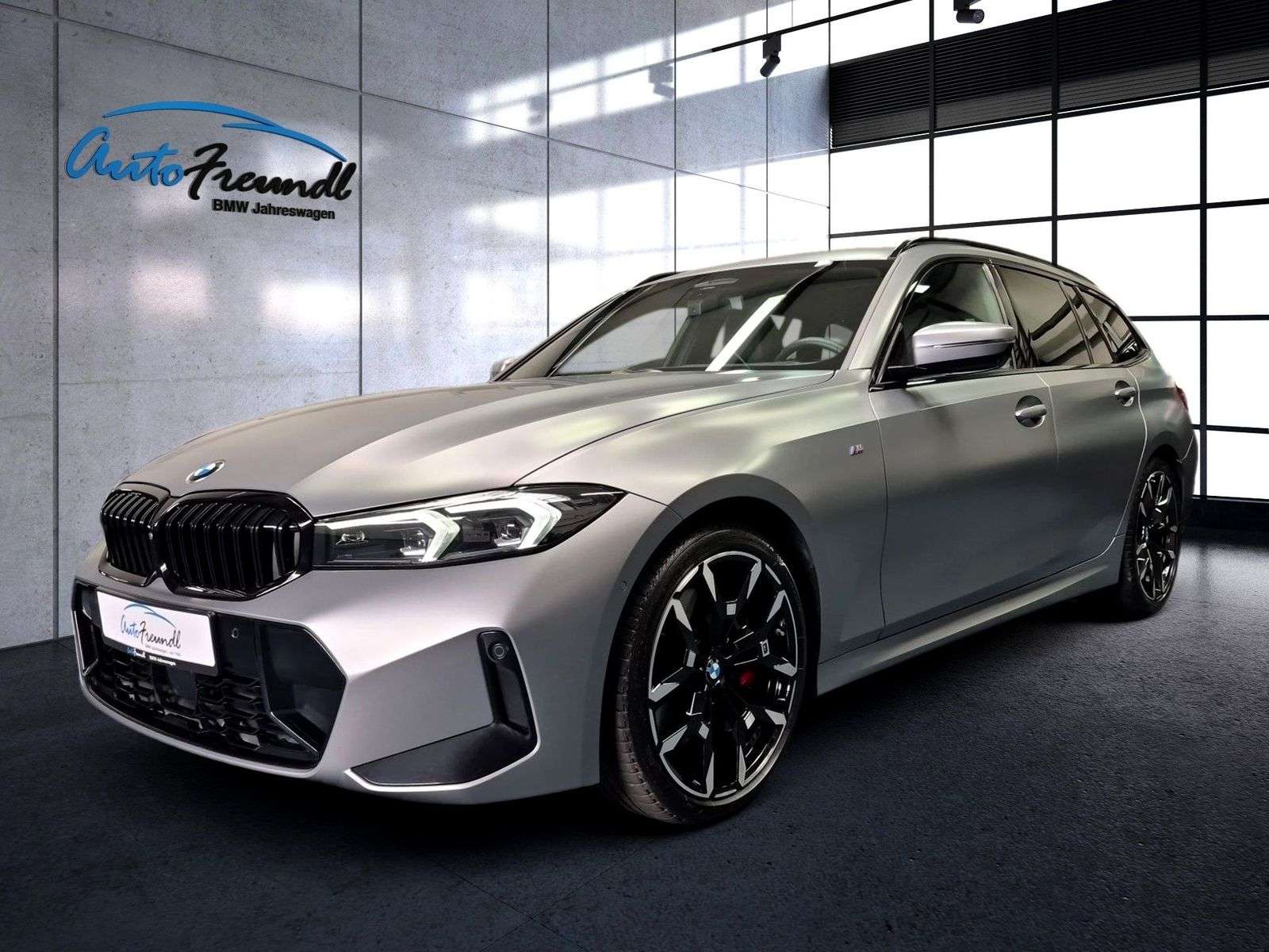 BMW 320