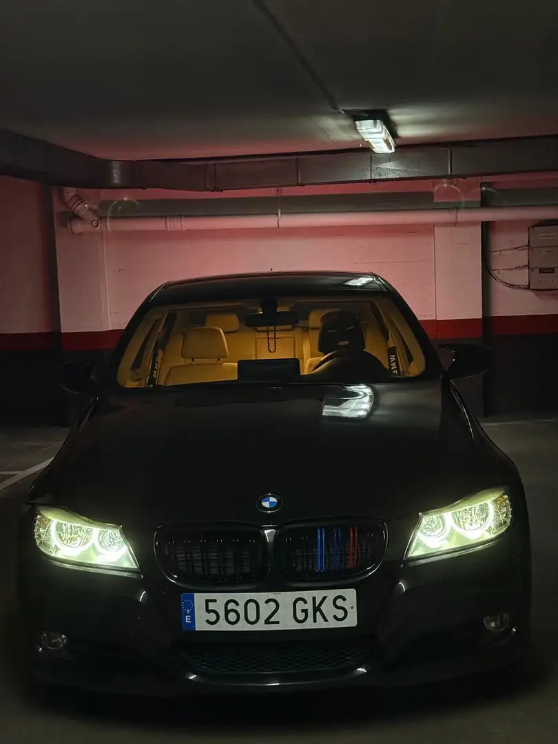 BMW 320 320d xDrive DPF - 1
