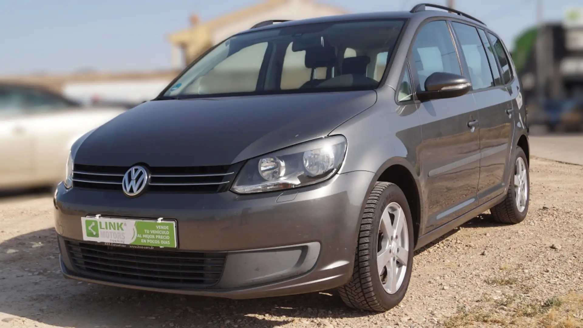 Volkswagen Touran 1.6TDI Advance 105 Gris - 1