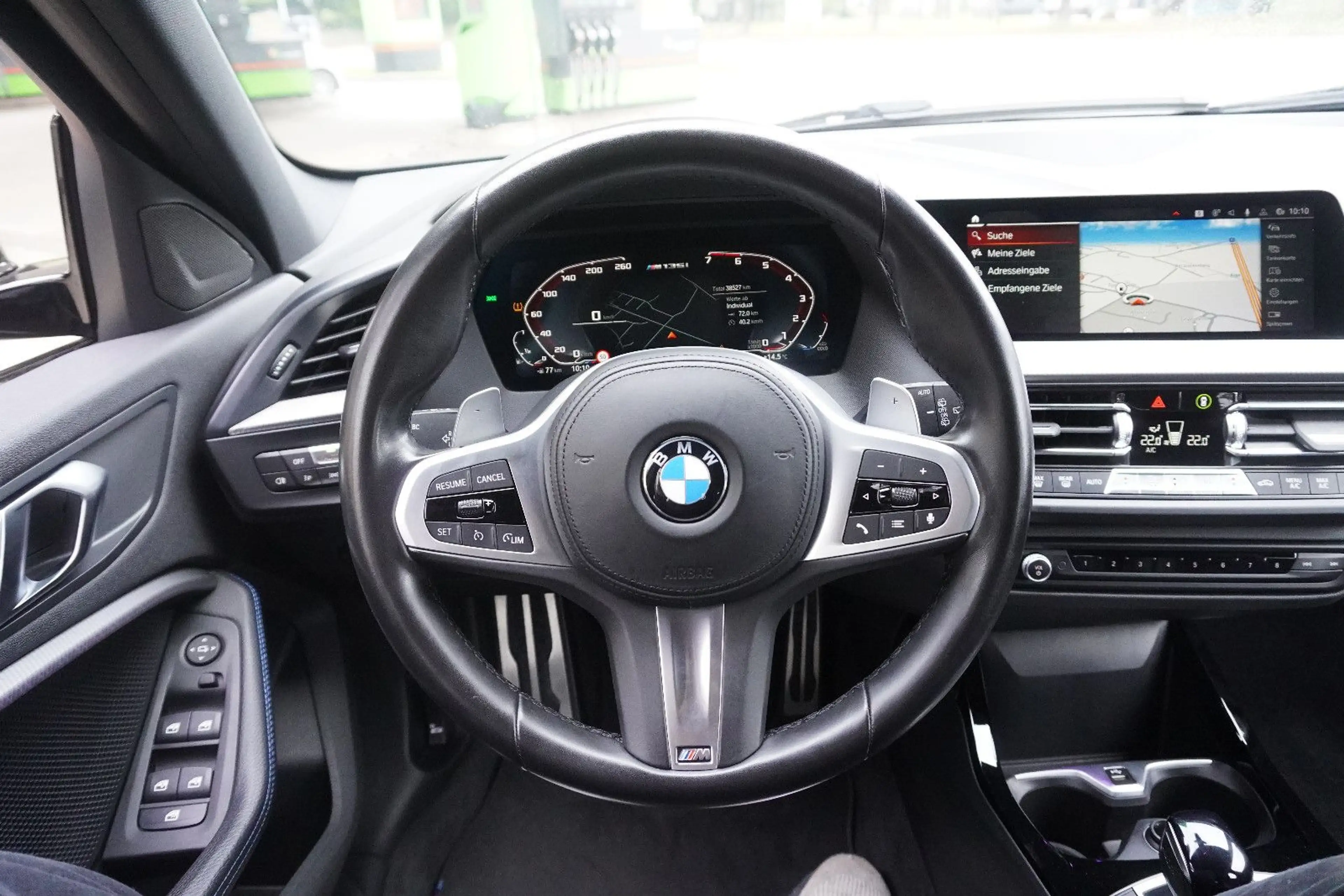 BMW 135 i xDrive |LED|SHZ|Navi|Keyless — photo 14