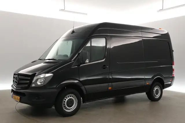 Mercedes-Benz Sprinter view 8