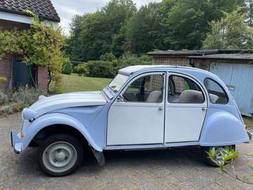 2 CV 6 Club
