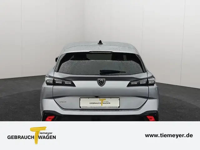Peugeot 308 view 6