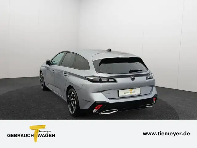 Peugeot 308 view 7