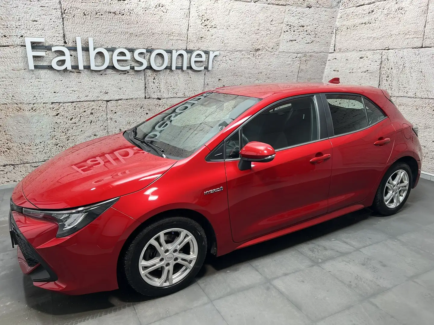 Toyota Corolla 1,8 Hybrid Active + AHK Rot - 2