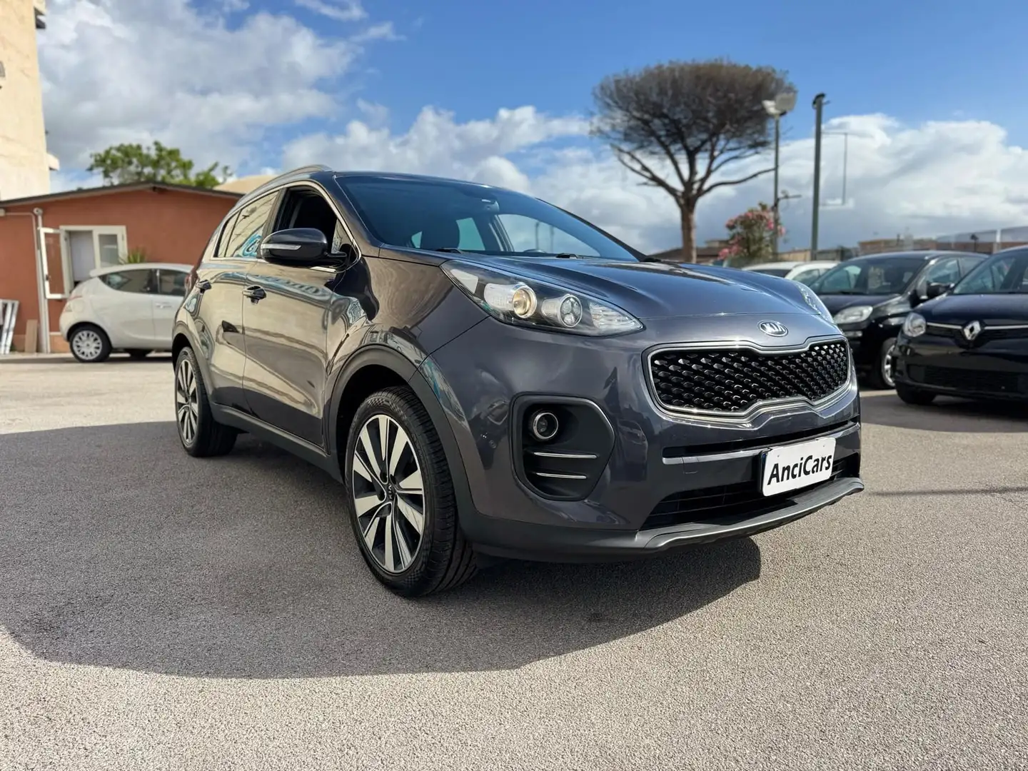 Kia Sportage 1.7 CRDI 2WD Cool Grigio - 2