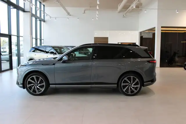 Xpeng G9 G9 Long Performance AWD Ansicht 3
