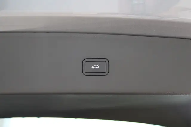 Xpeng G9 G9 Long Performance AWD Ansicht 8