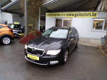 1.6 105cv break noir 3250eur  marchand Airco GPS