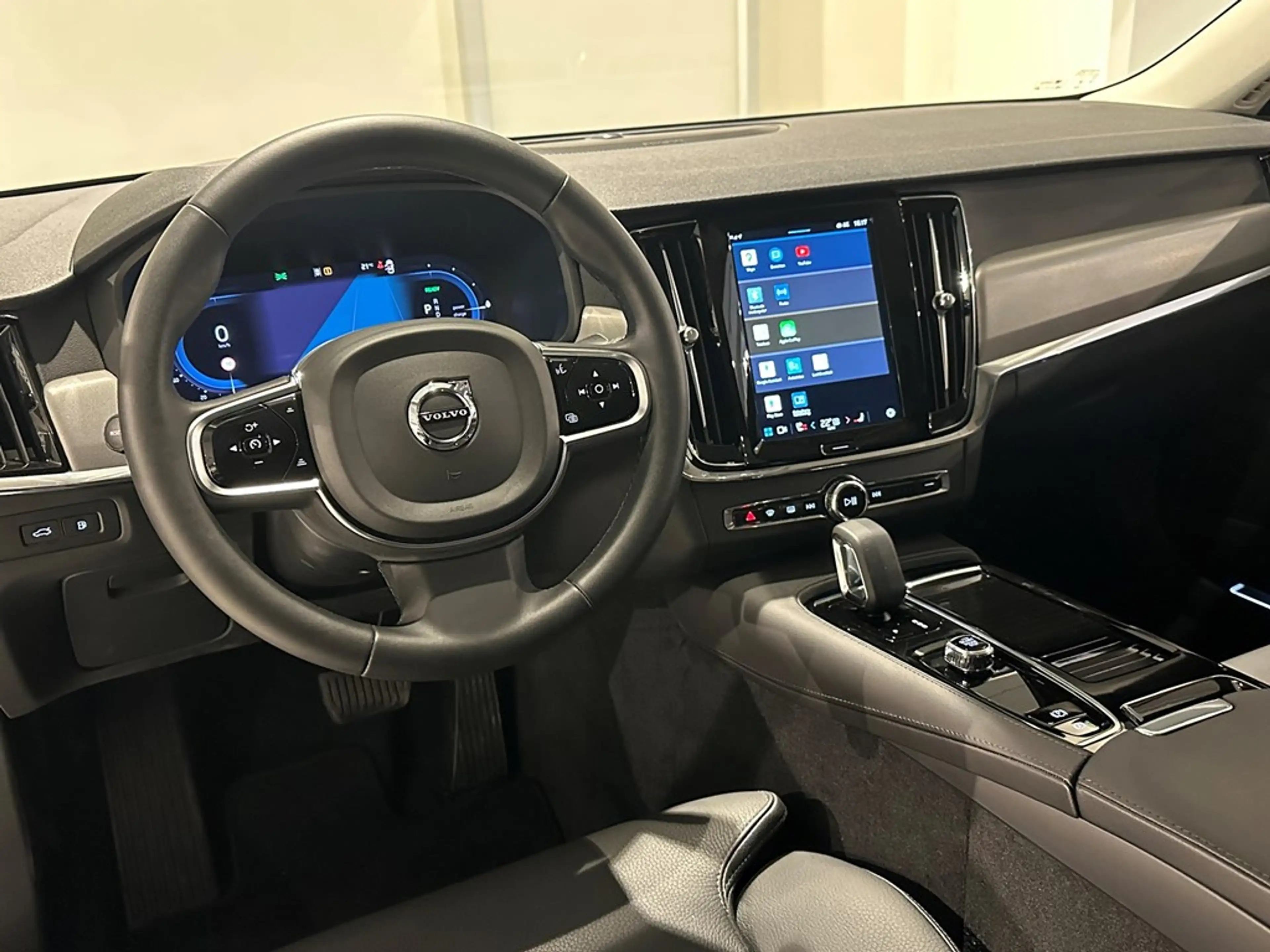 Volvo S90 T8 Recharge Bright Plus Long Range — photo 5