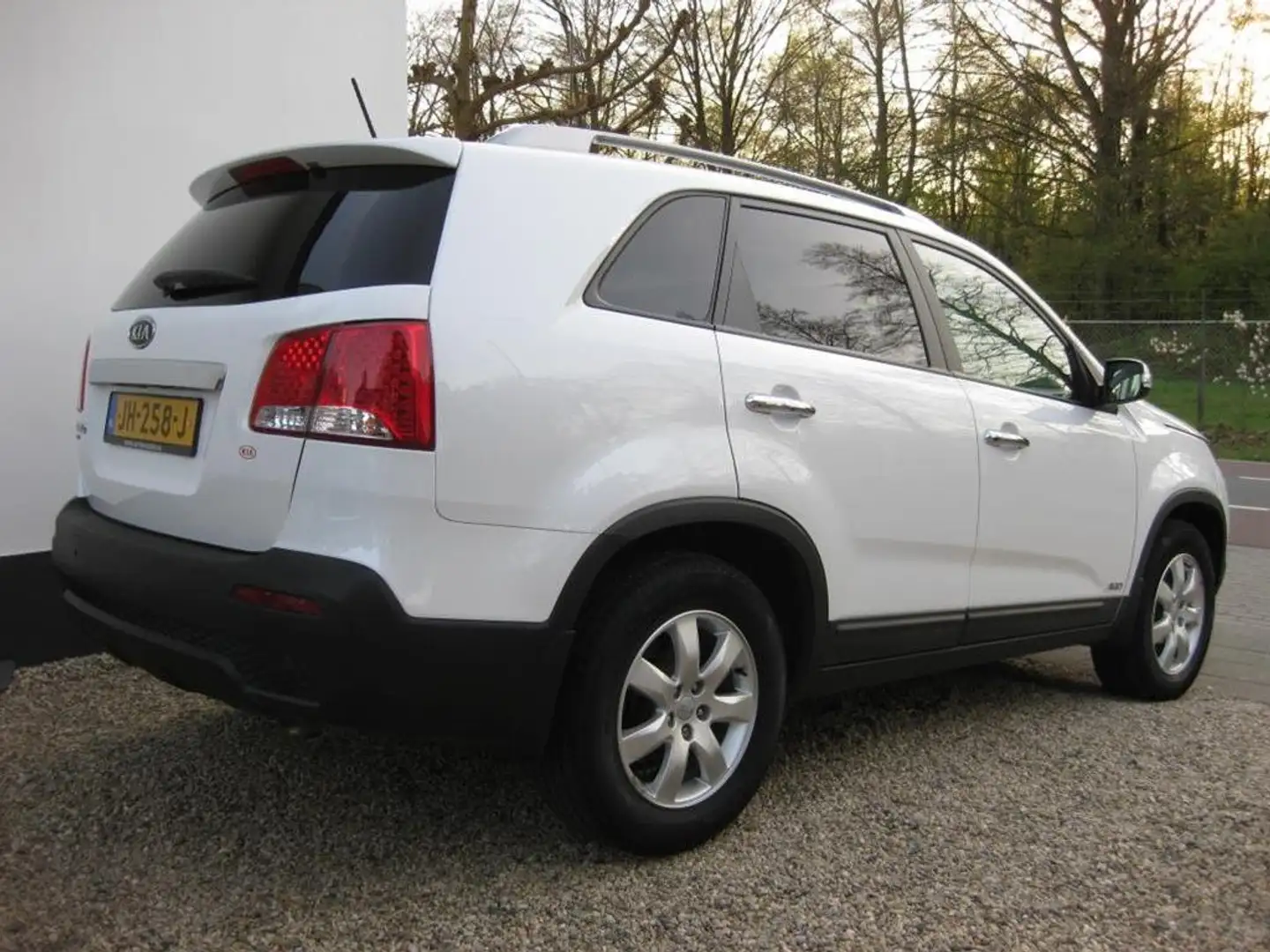 Kia Sorento 2.4 GDi Wit - 2