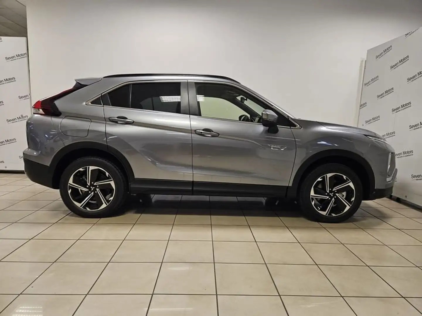 Mitsubishi Eclipse Cross 2.4 MIVEC 4WD PHEV Instyle SDA Pack 0 Grigio - 2