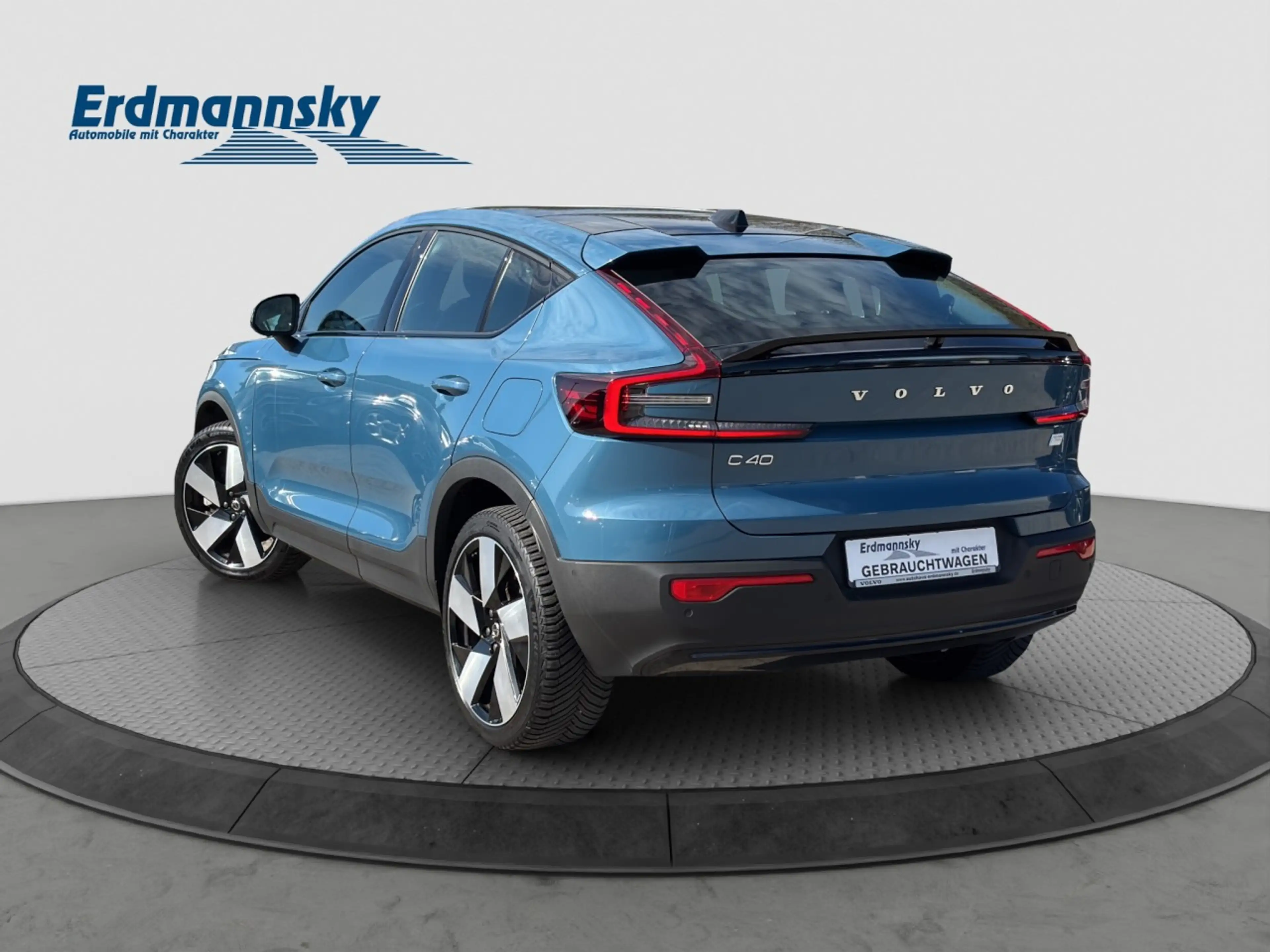 Volvo C40 Ultimate Pure Electric AWD/AHK/20Zoll+GJR Klima — photo 2
