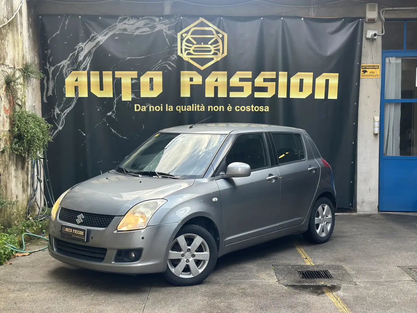 Suzuki Swift 5P 1.3 Benzina unicoproprietario ok neopatentati - 1