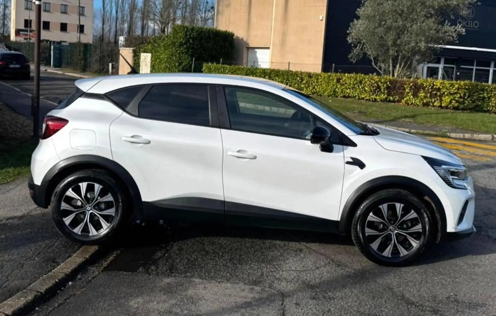 Renault Captur 1.6 E-TECH 145H EVOLUTION BVA 12000HT EXPORT - 2