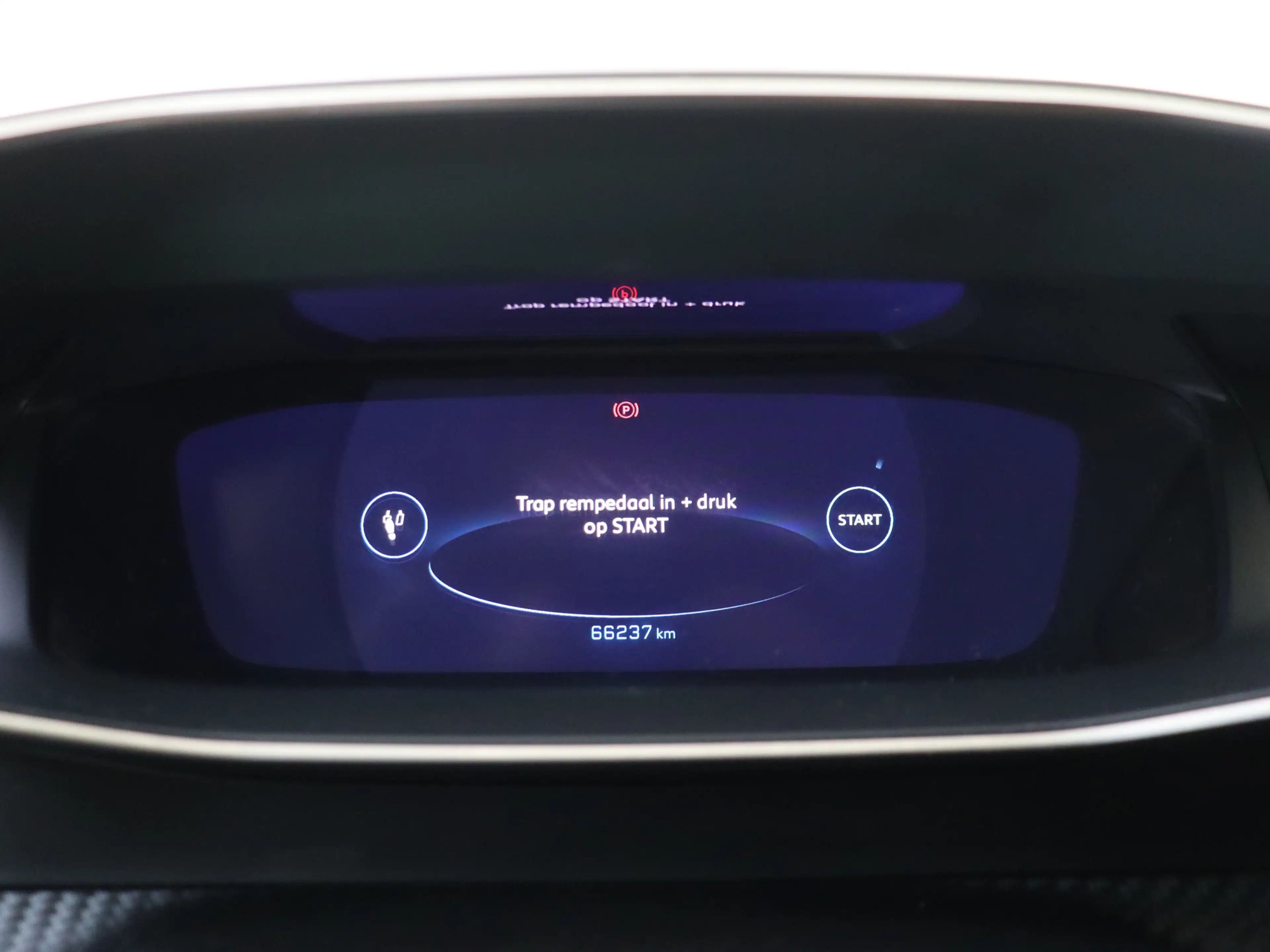 Peugeot e-2008 EV Blue Lease Allure 50 kWh — photo 7
