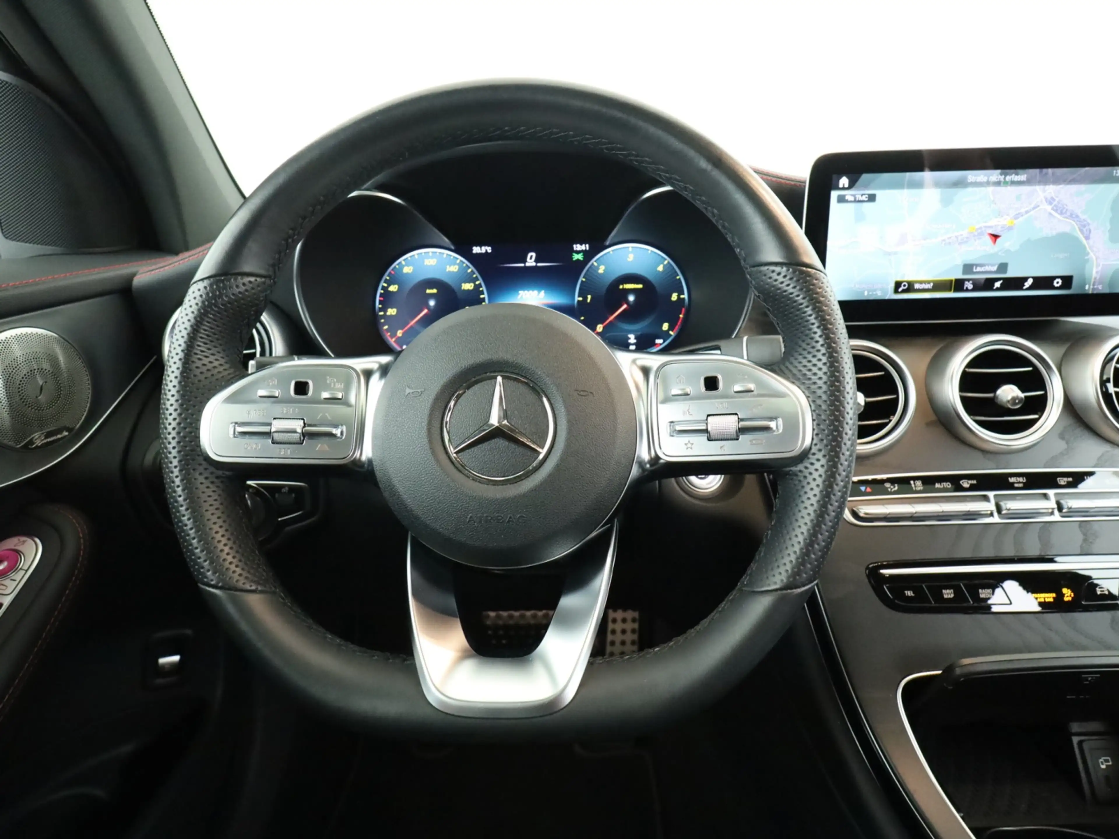 Mercedes-Benz GLC 300 d 4M Coupé *AMG*AHK*Schiebedach*HUD*360° — photo 11