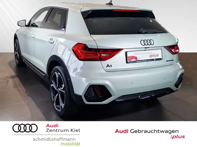 Audi A1 view 4