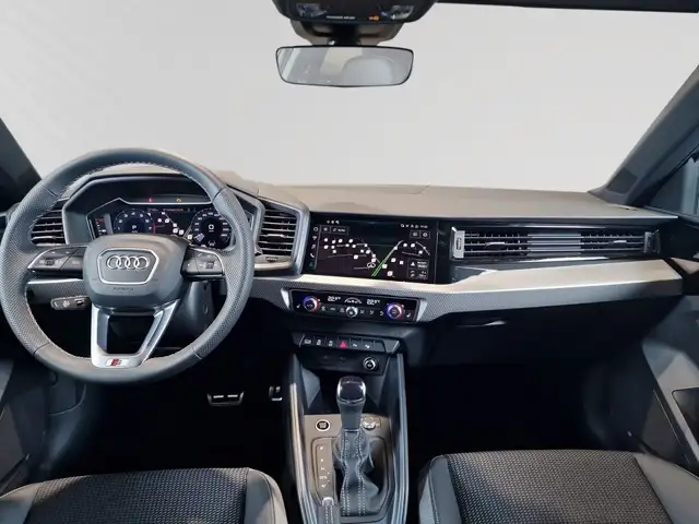 Audi A1 view 7