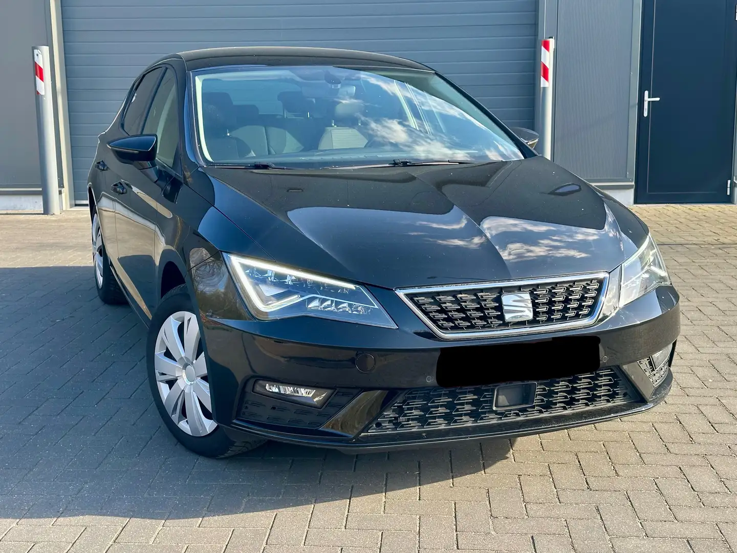 SEAT Leon 1.0 TSI Style (EU6.2) Negro - 1