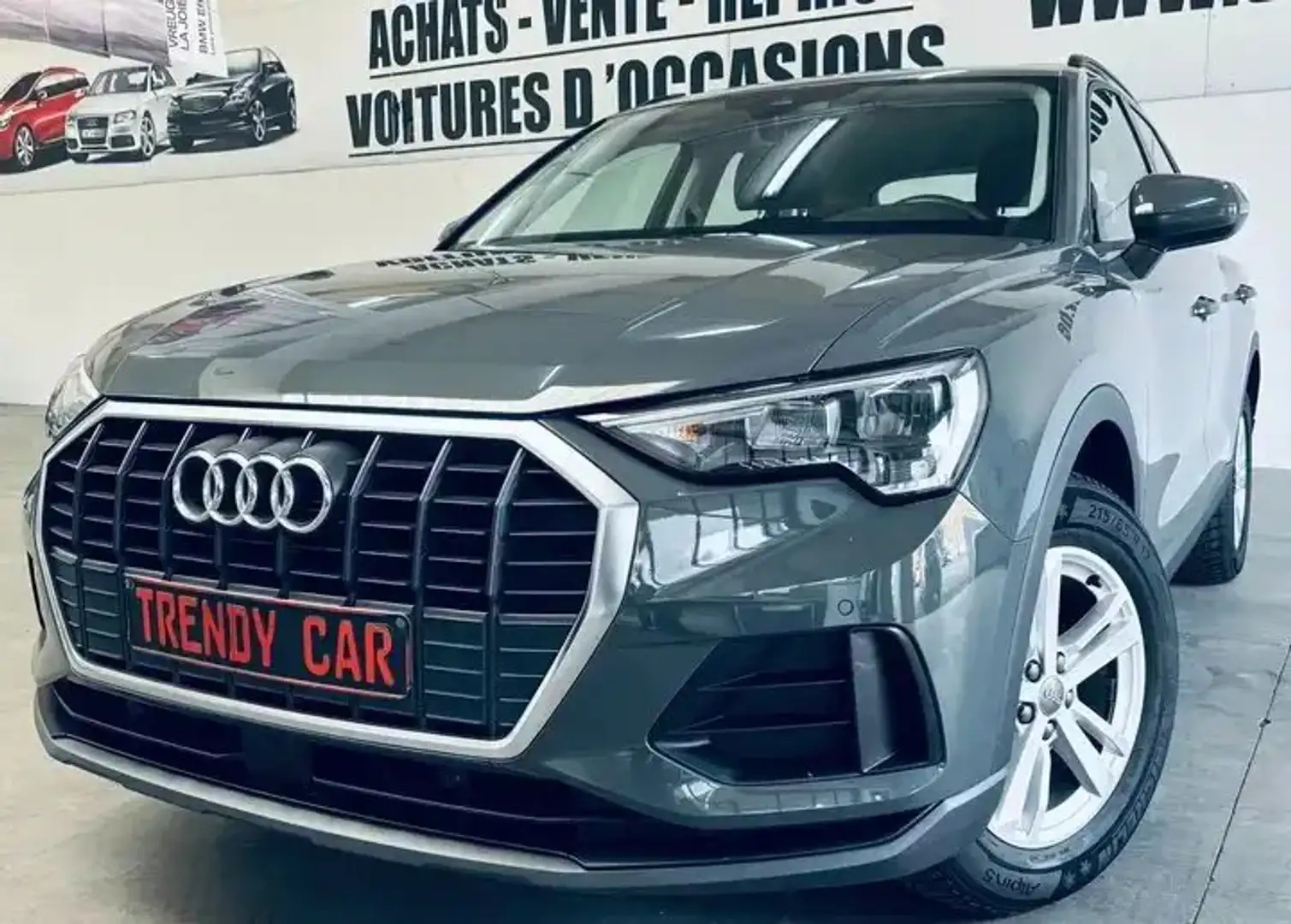 Audi Q3 35 TFSI S-tronic+NAVI+CUIR+TVA+CARNET+GARANTIE Gris - 1